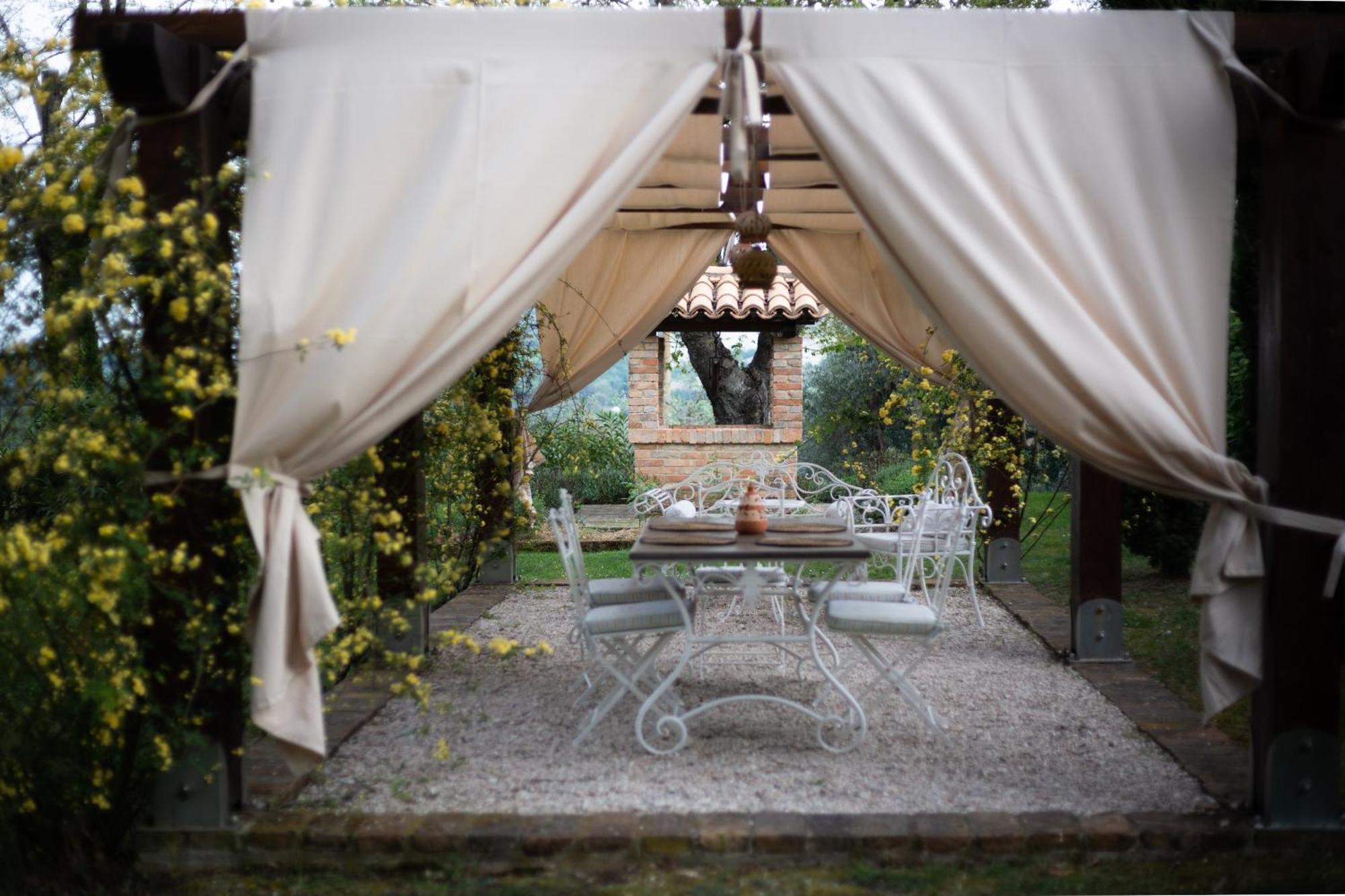 Ca' Le Cerque, Villa Surrounded By The Marche Nature Fossombrone Luaran gambar
